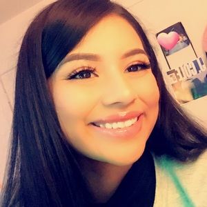 Meet your Posher, Sofia